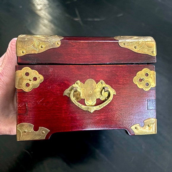 Asian Jewelry Box - Picture 4 of 11